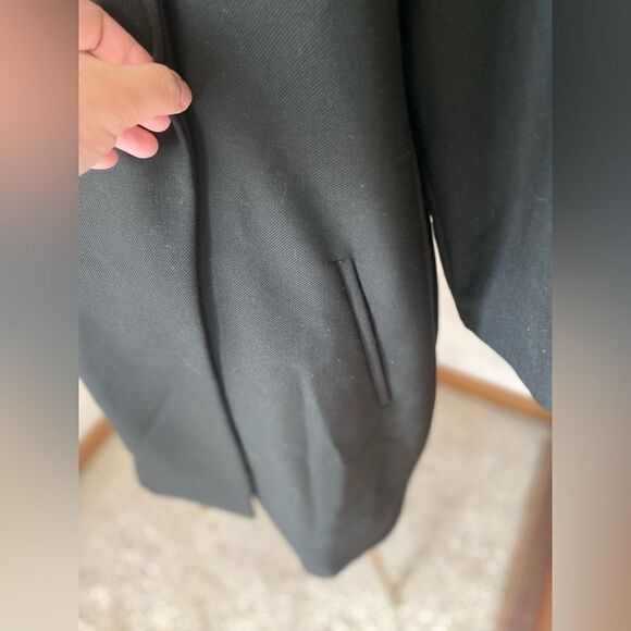 Zara 3/4 sleeve black asymmetrical front jacket size medium - Picture 8 of 16